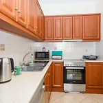 Thano's Apartman *